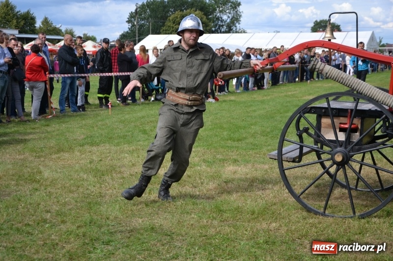 Zdjęcie w galerii na portalu naszraciborz.pl: Zawody sikawek konnych w Bieńkowicach. Sąsiedzi z Tworkowa zgarnęli dwa złota wiadomości z regionu