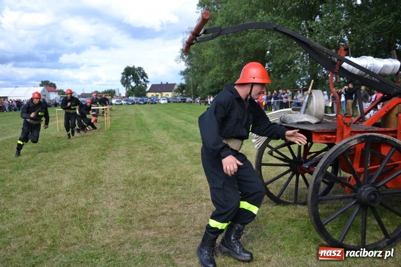 Zdjęcie w galerii na portalu naszraciborz.pl: Zawody sikawek konnych w Bieńkowicach. Sąsiedzi z Tworkowa zgarnęli dwa złota wiadomości z regionu
