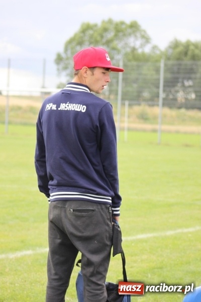 Zdjęcie w galerii na portalu naszraciborz.pl: Piłkarze Krzanowic z Pucharem Prezesa LKS Cyprzanów wiadomości z regionu