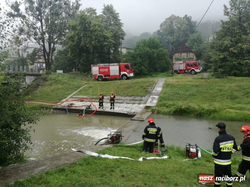 Zdjęcie w galerii na portalu naszraciborz.pl: Strażacy sprawdzili czy są przygotowani do powodzi  wiadomości z regionu