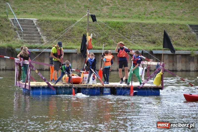 Zdjęcie w galerii na portalu naszraciborz.pl: Meander Orient Express dla rozbitków  wiadomości z regionu