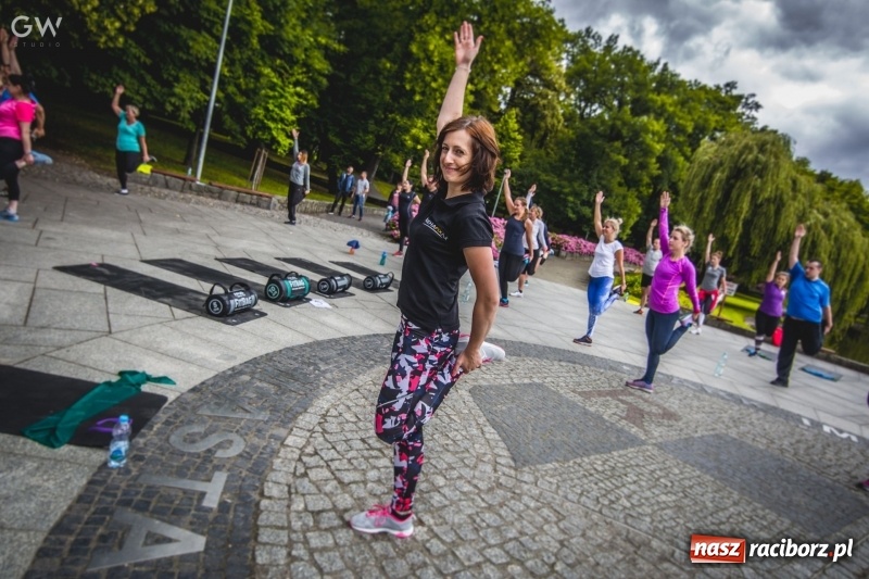 Zdjęcie w galerii na portalu naszraciborz.pl: Trening outdoorowy z Akademią Fitness wiadomości z regionu