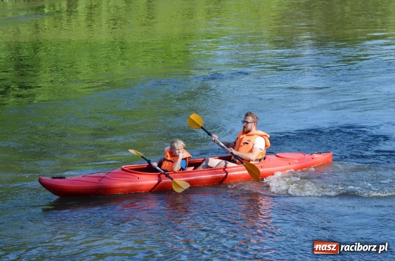 Zdjęcie w galerii na portalu naszraciborz.pl: Wodniackie lato z raciborskiej OSiRem  wiadomości z regionu