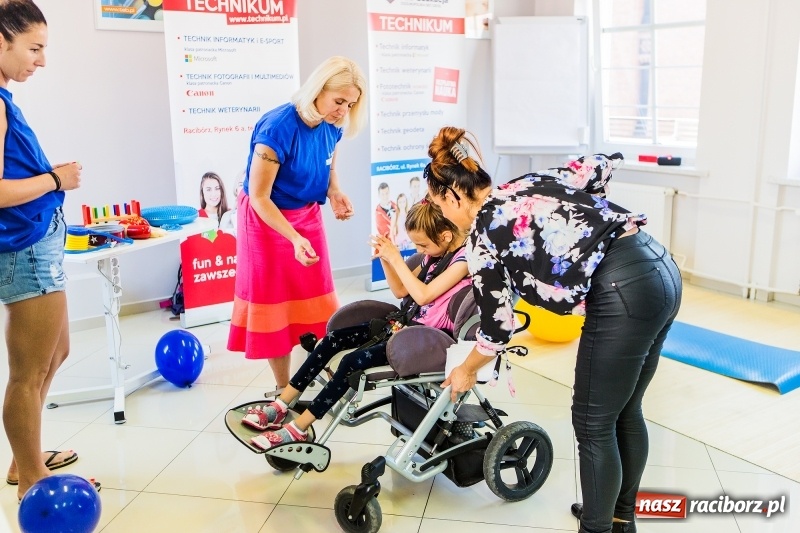 Zdjęcie w galerii na portalu naszraciborz.pl: Mini Rafako Półmaraton Racibórz dla Natalki Kwiatkowskiej wiadomości z regionu