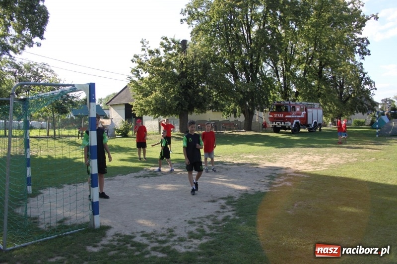 Zdjęcie w galerii na portalu naszraciborz.pl: Gmina Pietrowice Wielkie zorganizowała rozgrywki w piłce palantowej  wiadomości z regionu
