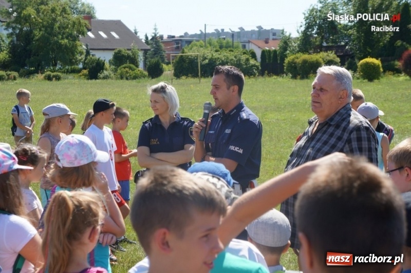 Zdjęcie w galerii na portalu naszraciborz.pl: Piknik z Policją Kręci mnie bezpieczeństwo wiadomości z regionu