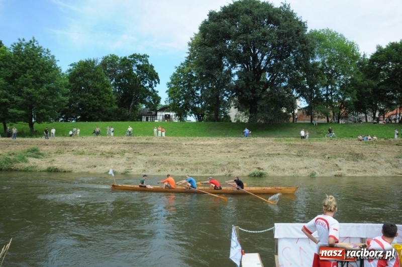Zdjęcie w galerii na portalu naszraciborz.pl: Tak przez ponad sto lat zmieniały się raciborskie bulwary nad Odrą wiadomości z regionu