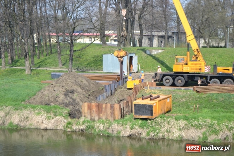 Zdjęcie w galerii na portalu naszraciborz.pl: Tak przez ponad sto lat zmieniały się raciborskie bulwary nad Odrą wiadomości z regionu