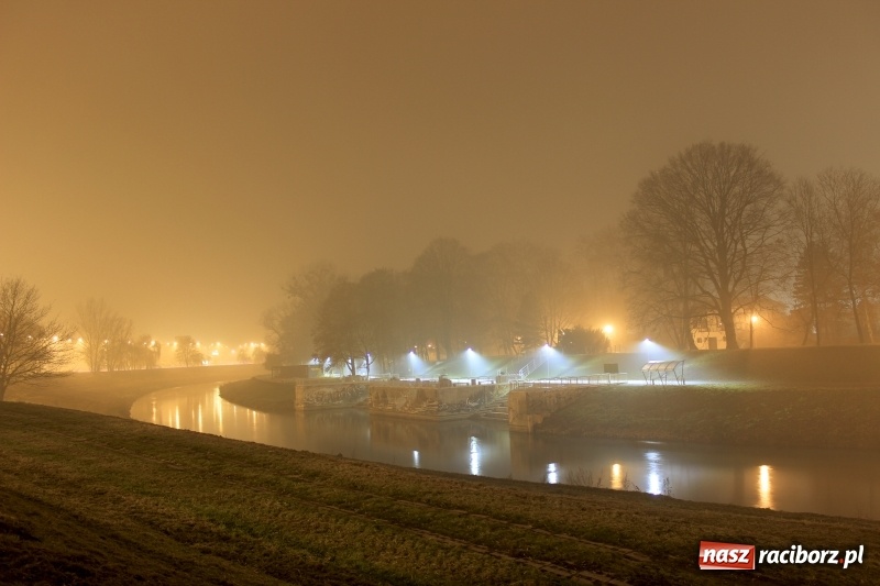 Zdjęcie w galerii na portalu naszraciborz.pl: Tak przez ponad sto lat zmieniały się raciborskie bulwary nad Odrą wiadomości z regionu