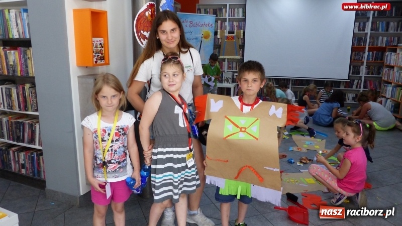 Zdjęcie w galerii na portalu naszraciborz.pl: Lato z biblioteką: skandynawski wtorek, indiański czwartek wiadomości z regionu