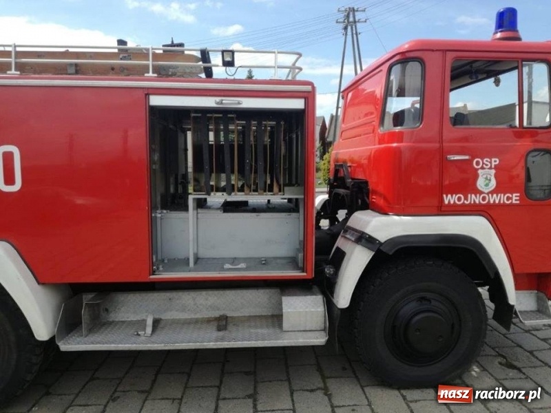 Zdjęcie w galerii na portalu naszraciborz.pl: Strażacki bojowy oldtimer do wzięcia za niewielkie pieniądze  wiadomości z regionu