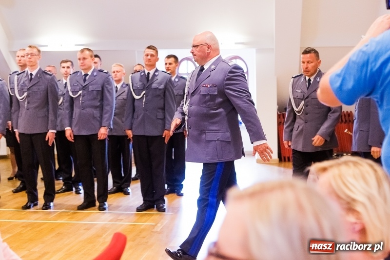 Zdjęcie w galerii na portalu naszraciborz.pl: Awanse i toyoty, czyli Święto Policji w Raciborzu FOTO i WIDEO wiadomości z regionu