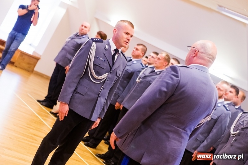 Zdjęcie w galerii na portalu naszraciborz.pl: Awanse i toyoty, czyli Święto Policji w Raciborzu FOTO i WIDEO wiadomości z regionu