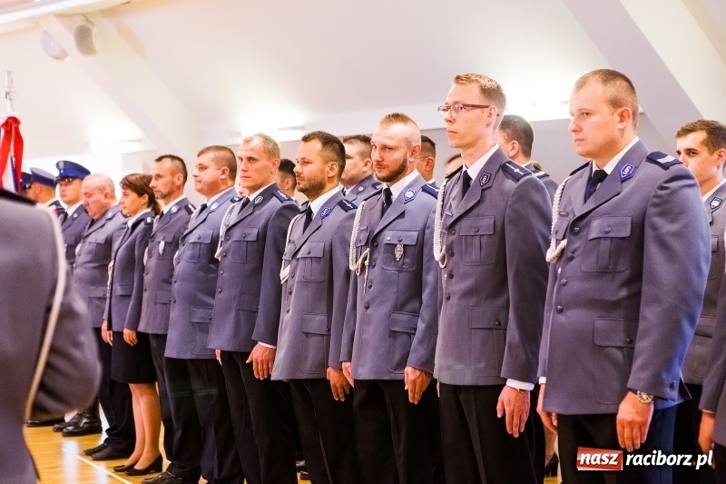 Zdjęcie w galerii na portalu naszraciborz.pl: Awanse i toyoty, czyli Święto Policji w Raciborzu FOTO i WIDEO wiadomości z regionu