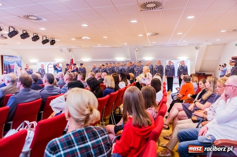 Zdjęcie w galerii na portalu naszraciborz.pl: Awanse i toyoty, czyli Święto Policji w Raciborzu FOTO i WIDEO wiadomości z regionu