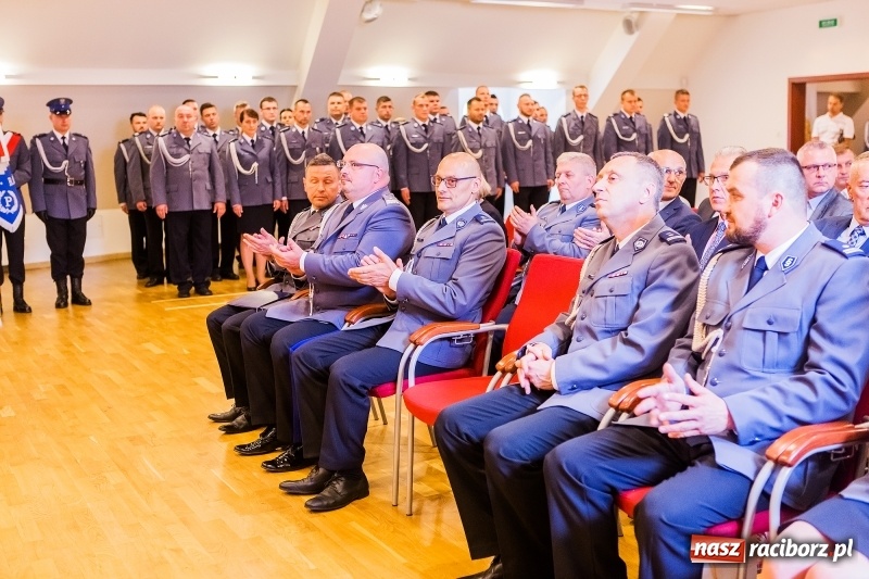 Zdjęcie w galerii na portalu naszraciborz.pl: Awanse i toyoty, czyli Święto Policji w Raciborzu FOTO i WIDEO wiadomości z regionu