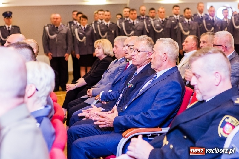 Zdjęcie w galerii na portalu naszraciborz.pl: Awanse i toyoty, czyli Święto Policji w Raciborzu FOTO i WIDEO wiadomości z regionu
