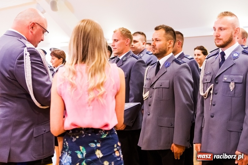 Zdjęcie w galerii na portalu naszraciborz.pl: Awanse i toyoty, czyli Święto Policji w Raciborzu FOTO i WIDEO wiadomości z regionu
