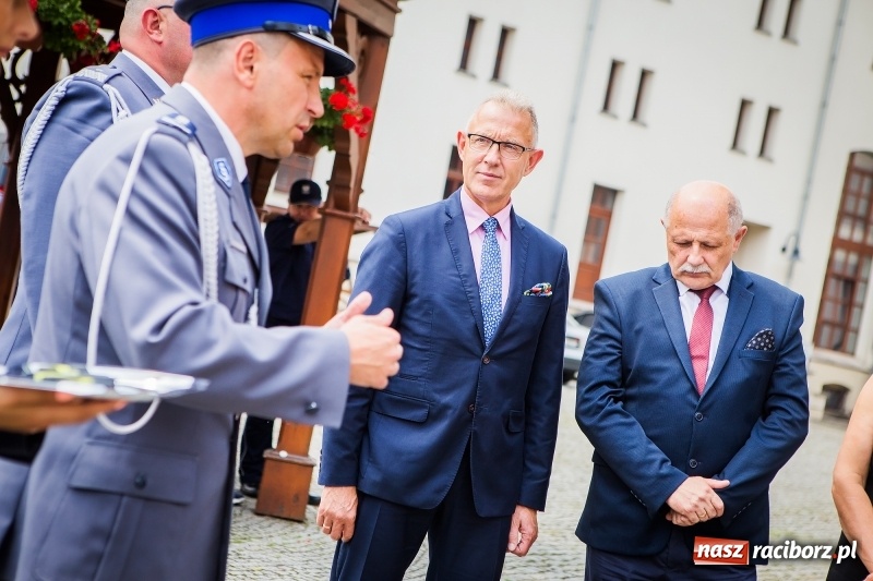 Zdjęcie w galerii na portalu naszraciborz.pl: Awanse i toyoty, czyli Święto Policji w Raciborzu FOTO i WIDEO wiadomości z regionu