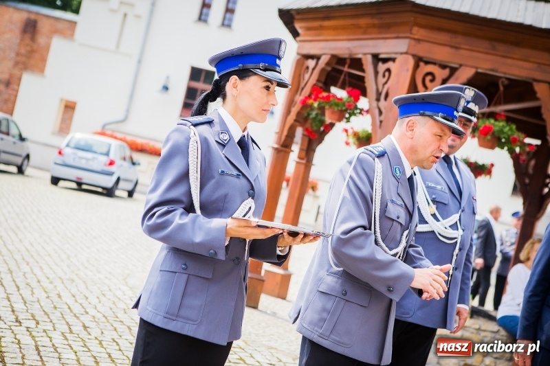 Zdjęcie w galerii na portalu naszraciborz.pl: Awanse i toyoty, czyli Święto Policji w Raciborzu FOTO i WIDEO wiadomości z regionu