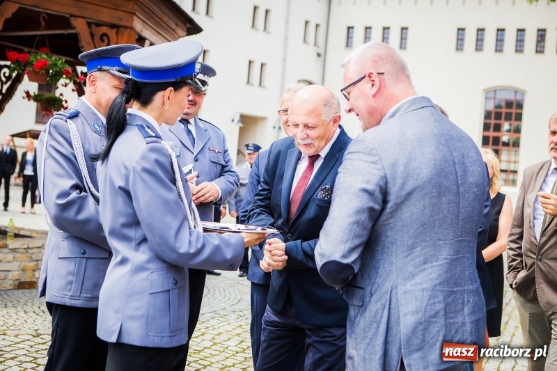 Zdjęcie w galerii na portalu naszraciborz.pl: Awanse i toyoty, czyli Święto Policji w Raciborzu FOTO i WIDEO wiadomości z regionu