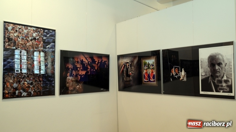 Zdjęcie w galerii na portalu naszraciborz.pl: Portret współczesny. Fotokompozycje - nowa wystawa Bolesława Stachowa w Muzeum wiadomości z regionu