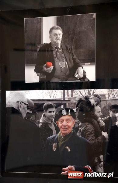 Zdjęcie w galerii na portalu naszraciborz.pl: Portret współczesny. Fotokompozycje - nowa wystawa Bolesława Stachowa w Muzeum wiadomości z regionu