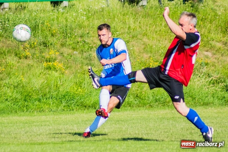 Zdjęcie w galerii na portalu naszraciborz.pl: Brzezie rozpoczęło przygotowania do nowego sezonu od remisu z Odrą Nieboczowy wiadomości z regionu