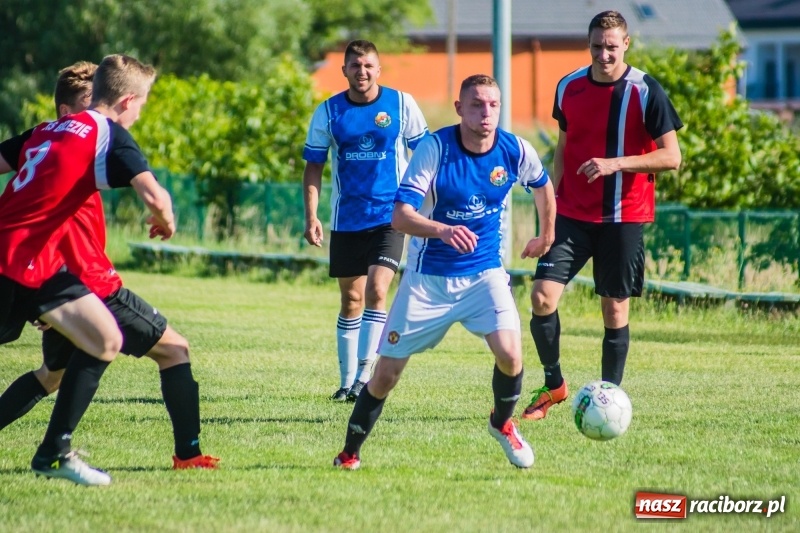 Zdjęcie w galerii na portalu naszraciborz.pl: Brzezie rozpoczęło przygotowania do nowego sezonu od remisu z Odrą Nieboczowy wiadomości z regionu