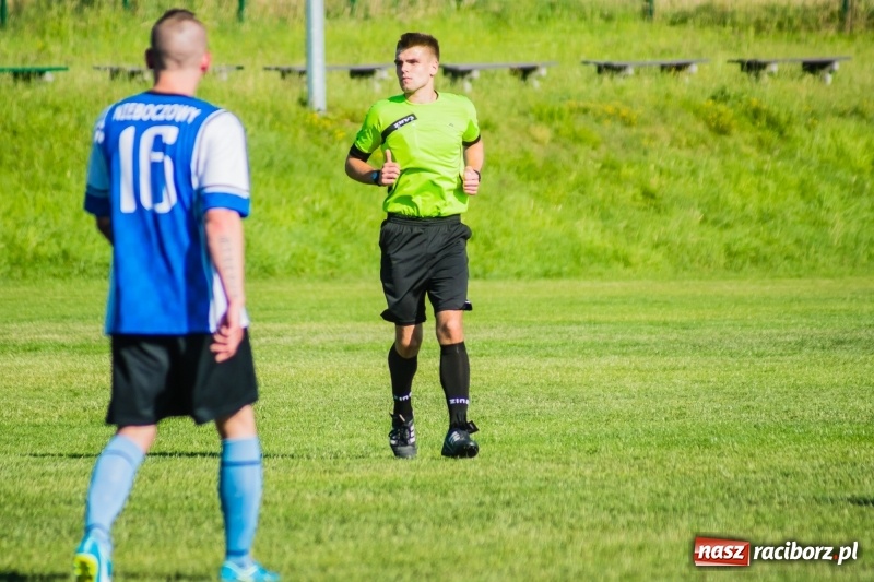 Zdjęcie w galerii na portalu naszraciborz.pl: Brzezie rozpoczęło przygotowania do nowego sezonu od remisu z Odrą Nieboczowy wiadomości z regionu