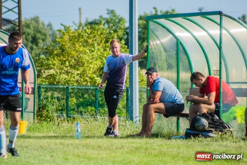Zdjęcie w galerii na portalu naszraciborz.pl: Brzezie rozpoczęło przygotowania do nowego sezonu od remisu z Odrą Nieboczowy wiadomości z regionu