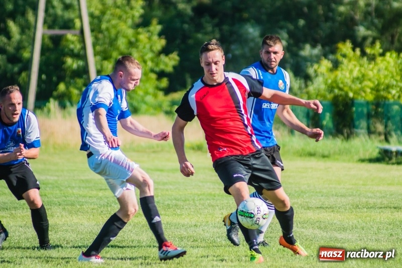 Zdjęcie w galerii na portalu naszraciborz.pl: Brzezie rozpoczęło przygotowania do nowego sezonu od remisu z Odrą Nieboczowy wiadomości z regionu