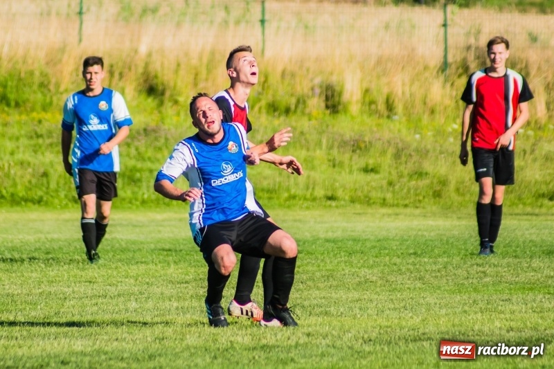 Zdjęcie w galerii na portalu naszraciborz.pl: Brzezie rozpoczęło przygotowania do nowego sezonu od remisu z Odrą Nieboczowy wiadomości z regionu