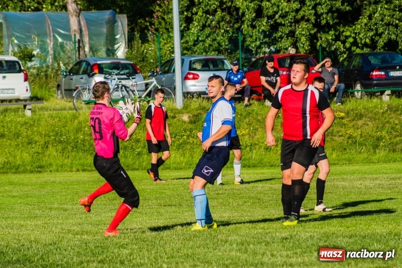 Zdjęcie w galerii na portalu naszraciborz.pl: Brzezie rozpoczęło przygotowania do nowego sezonu od remisu z Odrą Nieboczowy wiadomości z regionu