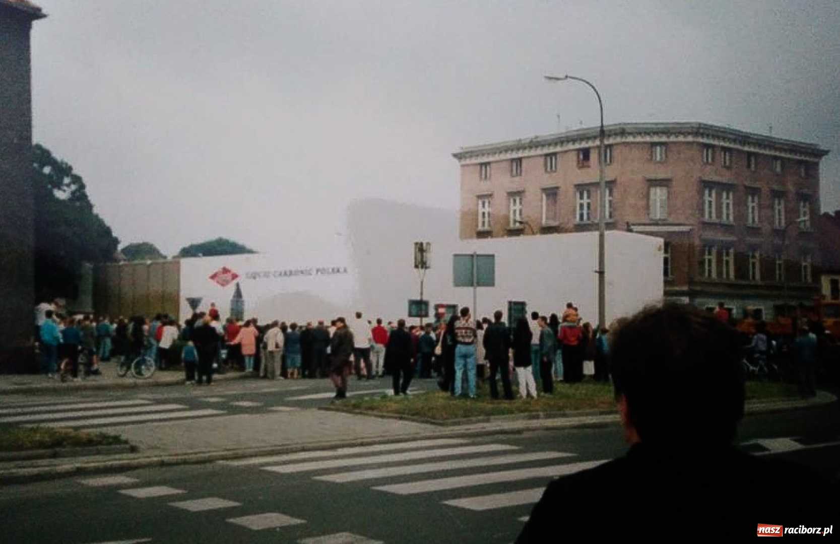 Zdjęcie w galerii na portalu naszraciborz.pl: To zdarzyło się 23 lata temu. Wielki transport przez Racibórz  wiadomości z regionu