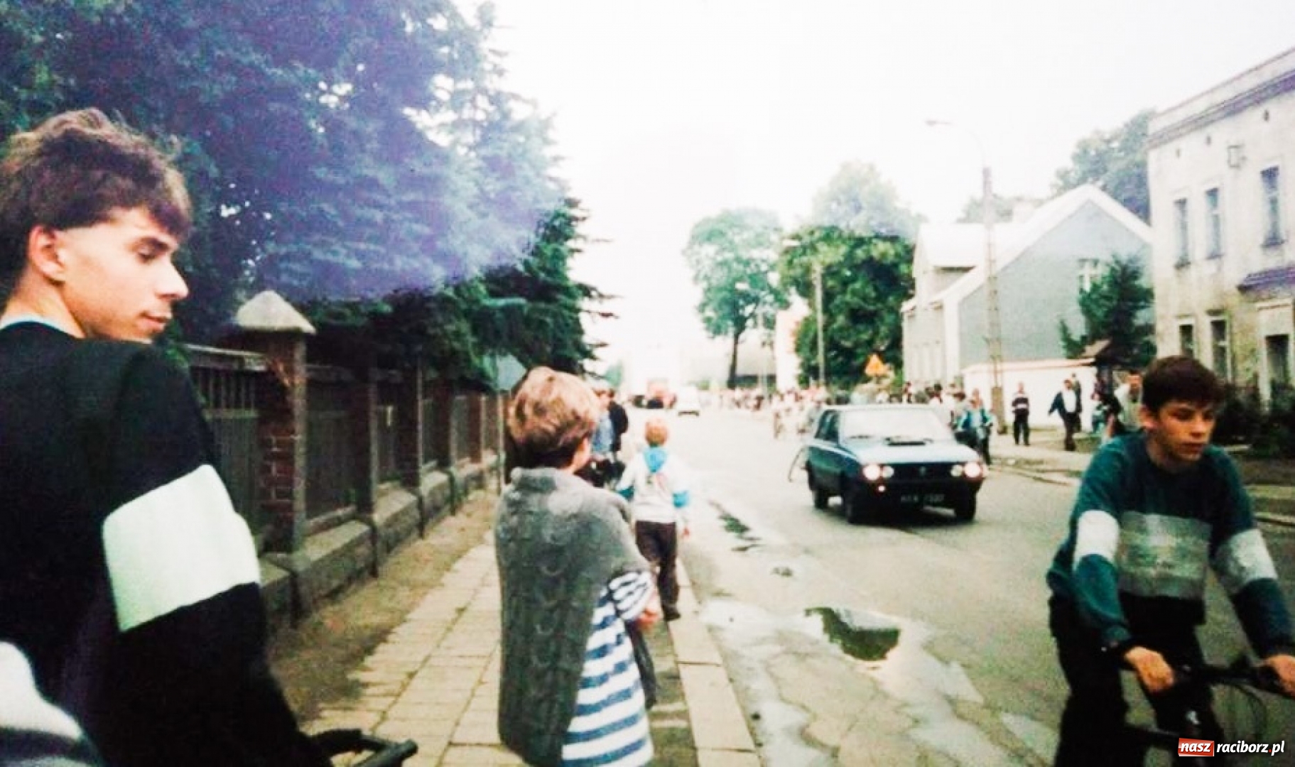 Zdjęcie w galerii na portalu naszraciborz.pl: To zdarzyło się 23 lata temu. Wielki transport przez Racibórz  wiadomości z regionu