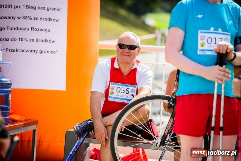 Zdjęcie w galerii na portalu naszraciborz.pl: Nordic Walking koroną wałów w Raciborzu wiadomości z regionu