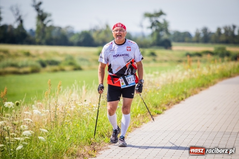 Zdjęcie w galerii na portalu naszraciborz.pl: Nordic Walking koroną wałów w Raciborzu wiadomości z regionu