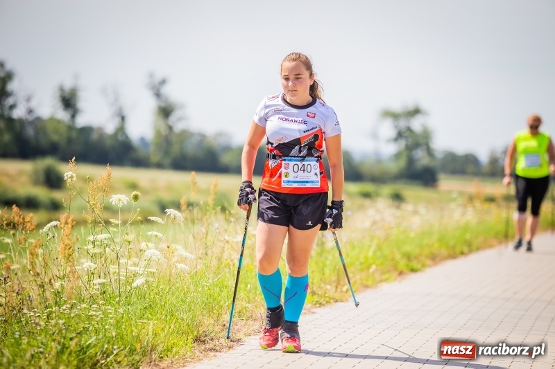 Zdjęcie w galerii na portalu naszraciborz.pl: Nordic Walking koroną wałów w Raciborzu wiadomości z regionu