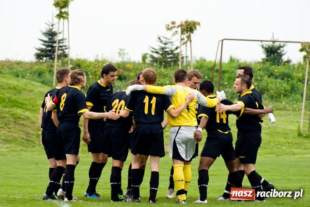 Zdjęcie w galerii na portalu naszraciborz.pl: Pietrowice WIELKIE na kolanach wiadomości z regionu