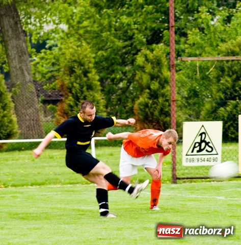 Zdjęcie w galerii na portalu naszraciborz.pl: Pietrowice WIELKIE na kolanach wiadomości z regionu