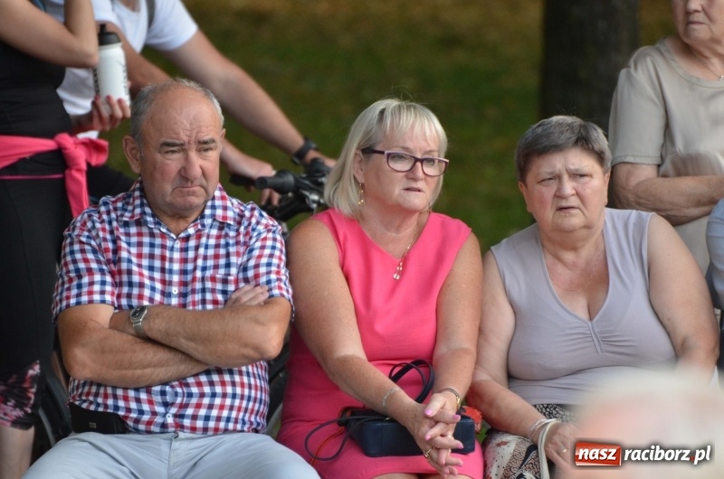 Zdjęcie w galerii na portalu naszraciborz.pl: Letnie muzykowanie z Saksoholikami  wiadomości z regionu