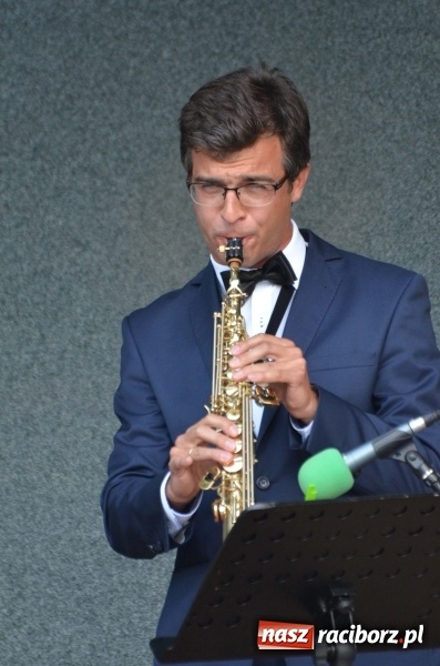 Zdjęcie w galerii na portalu naszraciborz.pl: Letnie muzykowanie z Saksoholikami  wiadomości z regionu