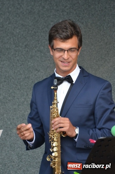 Zdjęcie w galerii na portalu naszraciborz.pl: Letnie muzykowanie z Saksoholikami  wiadomości z regionu