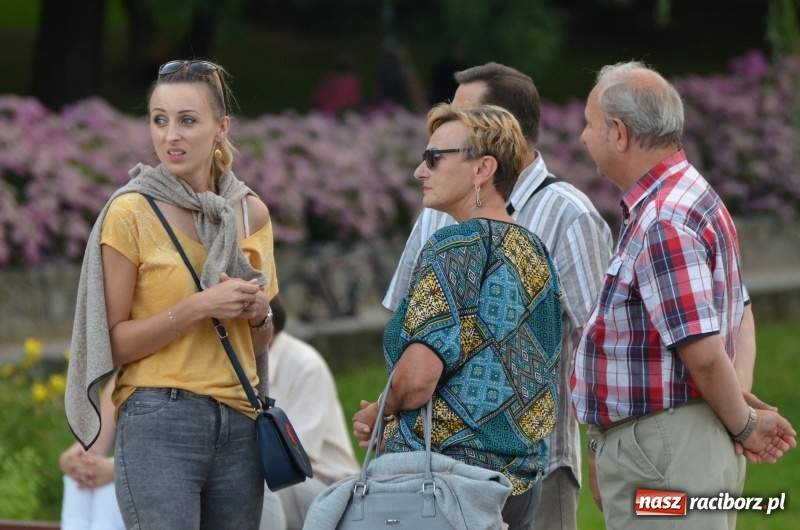 Zdjęcie w galerii na portalu naszraciborz.pl: Letnie muzykowanie z Saksoholikami  wiadomości z regionu