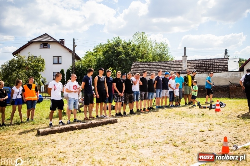 Zdjęcie w galerii na portalu naszraciborz.pl: Żelazny jak strażak. Mordercze zawody w Krzanowicach  wiadomości z regionu