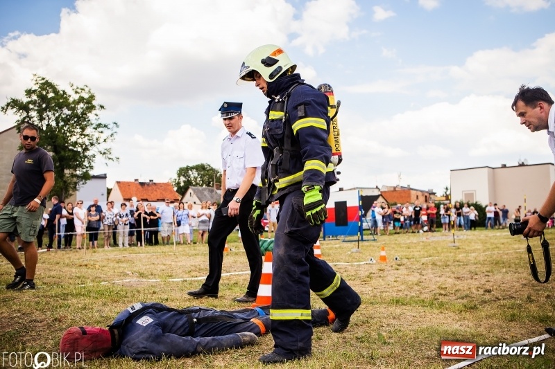 Zdjęcie w galerii na portalu naszraciborz.pl: Żelazny jak strażak. Mordercze zawody w Krzanowicach  wiadomości z regionu