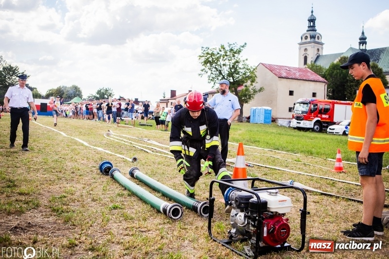 Zdjęcie w galerii na portalu naszraciborz.pl: Żelazny jak strażak. Mordercze zawody w Krzanowicach  wiadomości z regionu