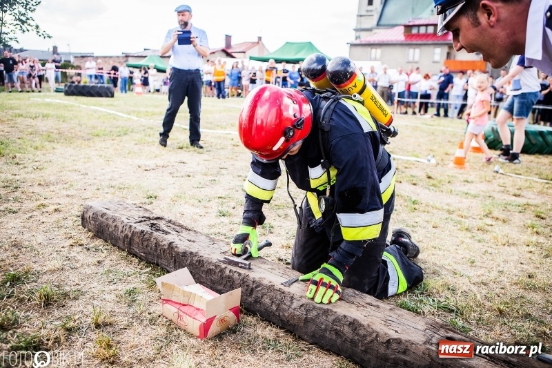Zdjęcie w galerii na portalu naszraciborz.pl: Żelazny jak strażak. Mordercze zawody w Krzanowicach  wiadomości z regionu