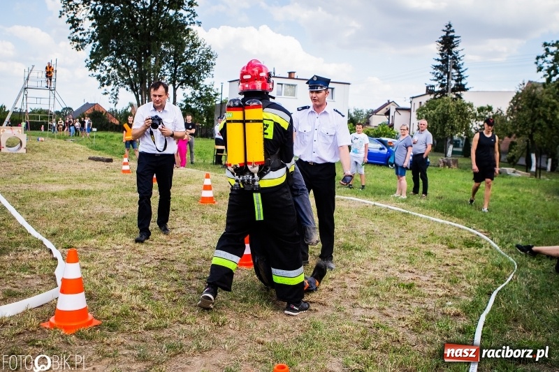 Zdjęcie w galerii na portalu naszraciborz.pl: Żelazny jak strażak. Mordercze zawody w Krzanowicach  wiadomości z regionu